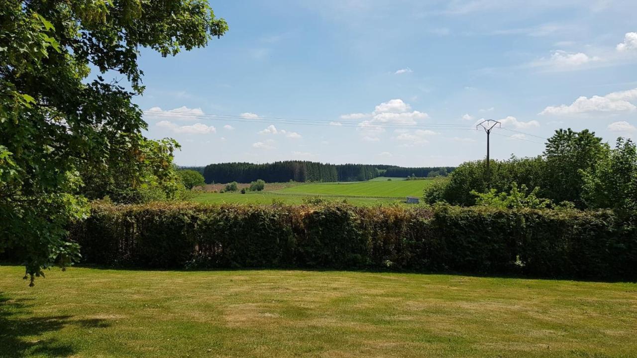 Villa Les Glycines Gouvy Exterior foto