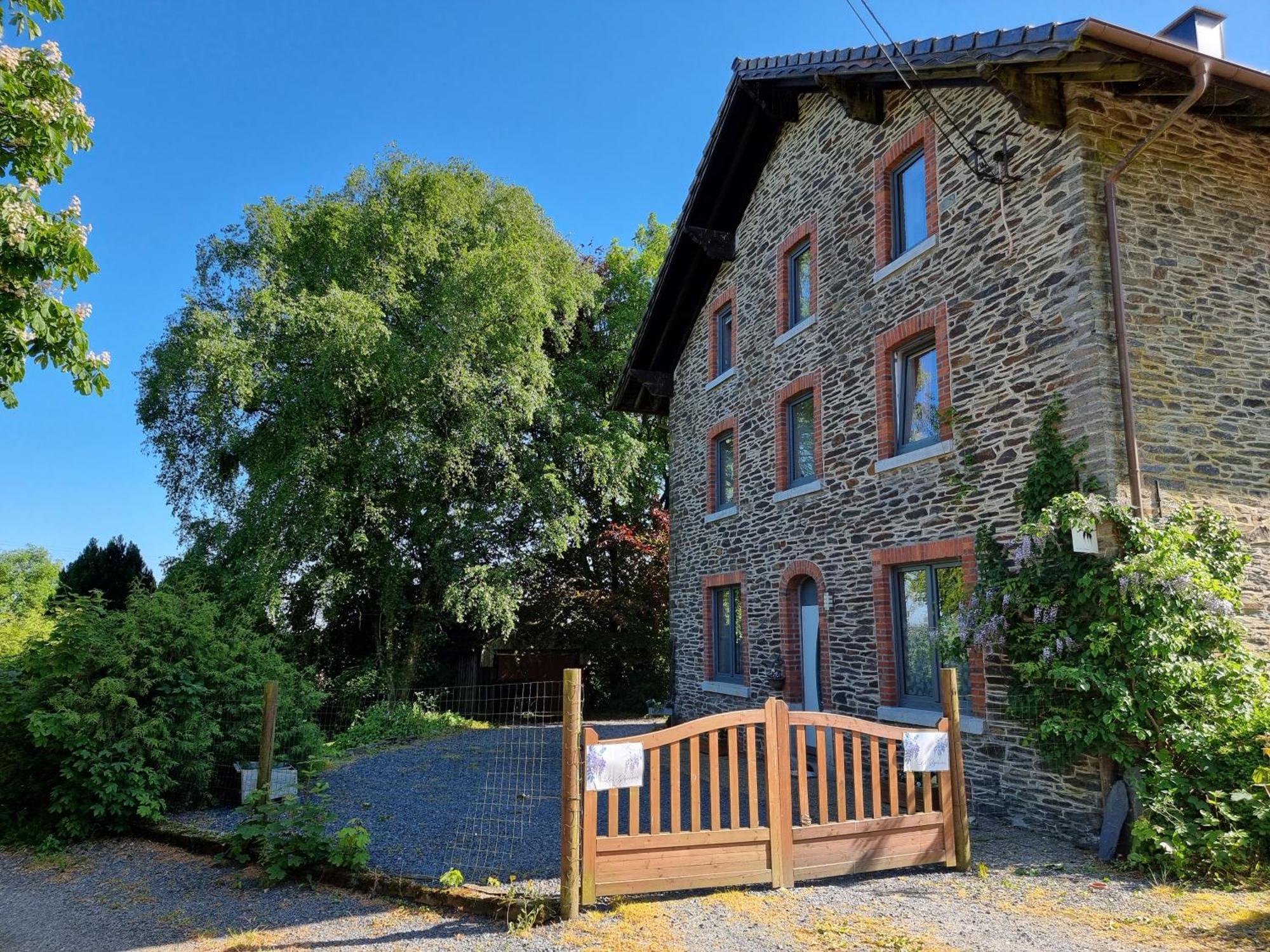 Villa Les Glycines Gouvy Habitación foto